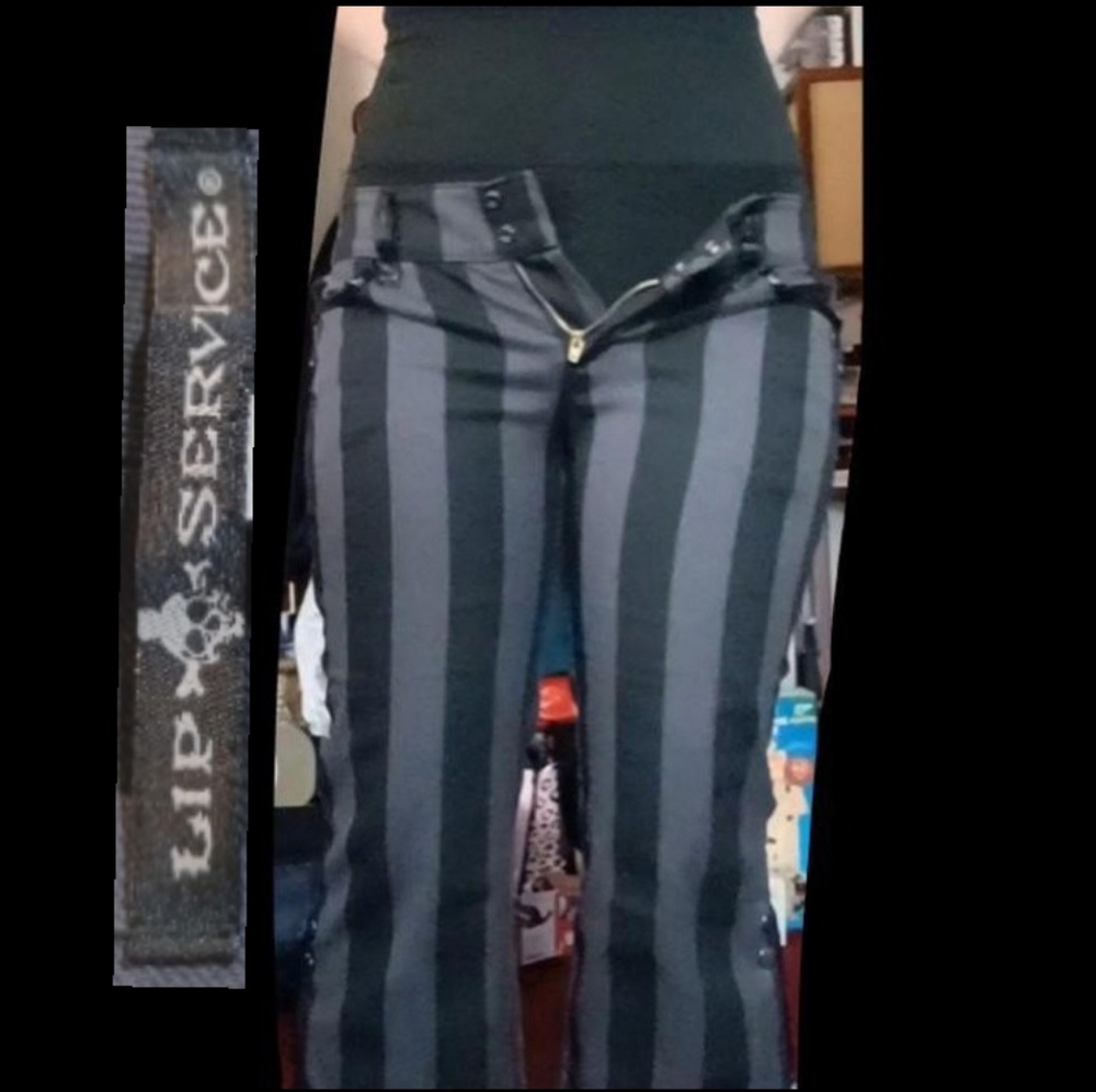 SOLD❗️Psycho Circus Capris